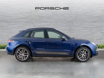 Used Porsche Macan 2025 for sale - 76627432: Photo