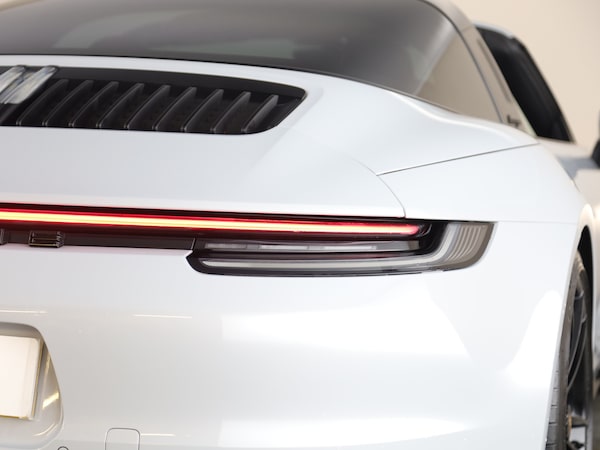 Used Porsche 911 2023 for sale - 76162536: Photo 8