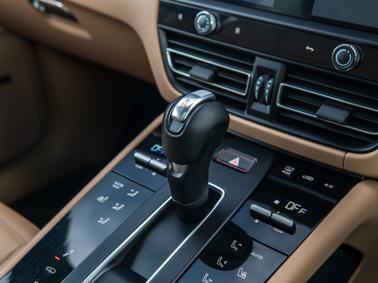 Used Porsche Macan 2023 for sale - 78002280: Photo 13