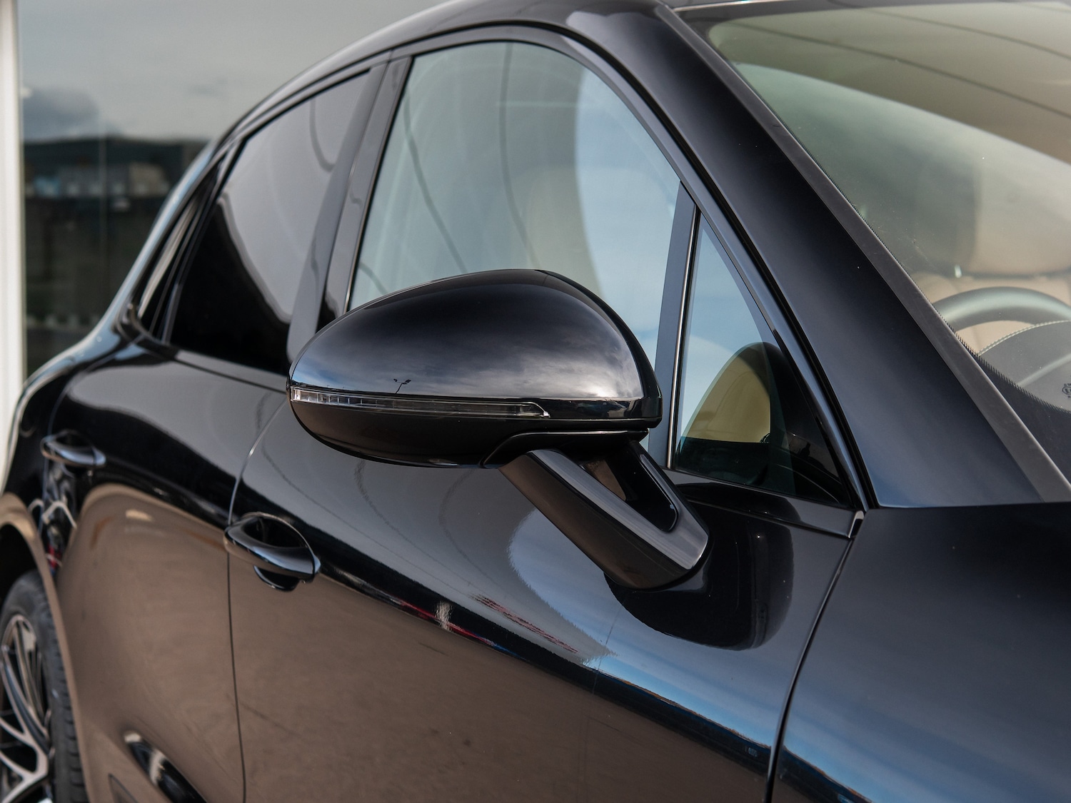 Used Porsche Macan 2023 for sale - 78002280: Photo 35