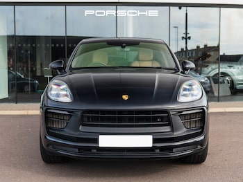 Used Porsche Macan 2023 for sale - 78002280: Photo