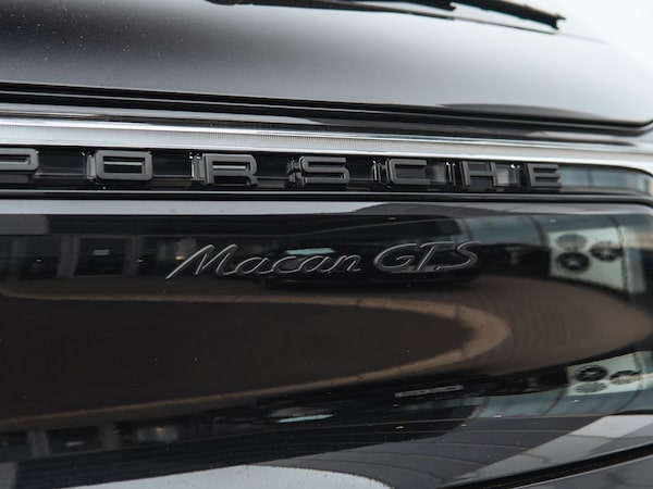 Used Porsche Macan 2023 for sale - 76162537: Photo 16