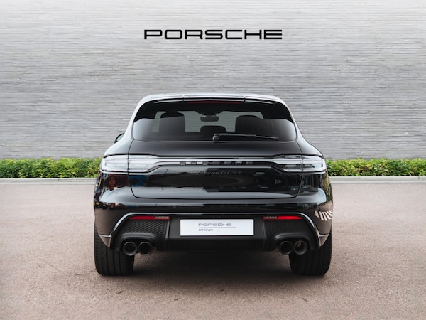 Used Porsche Macan 2023 for sale - 76162537: Photo 4
