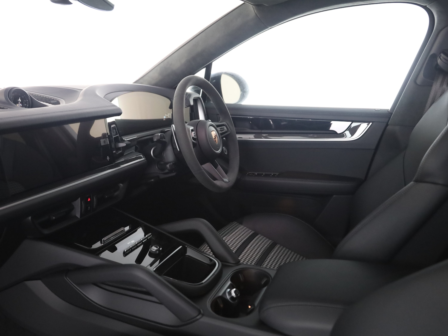 Used Porsche Cayenne 2025 for sale - 77905637: Photo 13