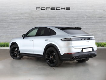 Used Porsche Cayenne 2025 for sale - 77905637: Photo