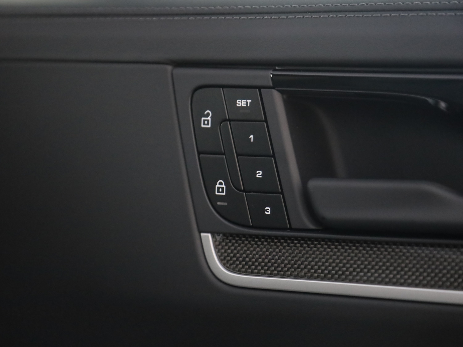 Used Porsche Cayenne 2025 for sale - 77905637: Photo 33