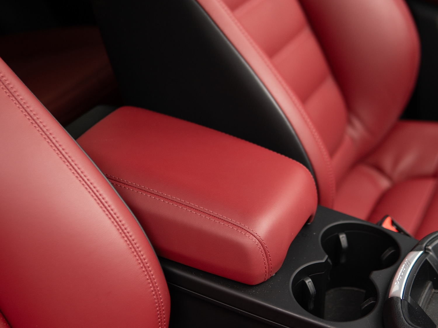 Used Porsche Macan 2023 for sale - 76197123: Photo 15