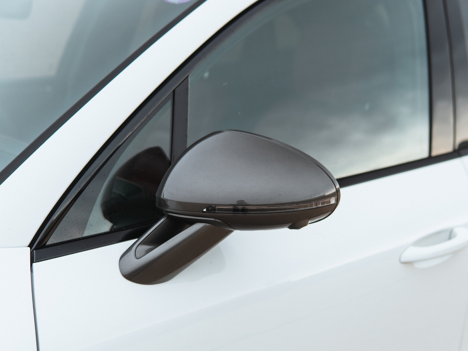 Used Porsche Macan 2023 for sale - 76197123: Photo 30