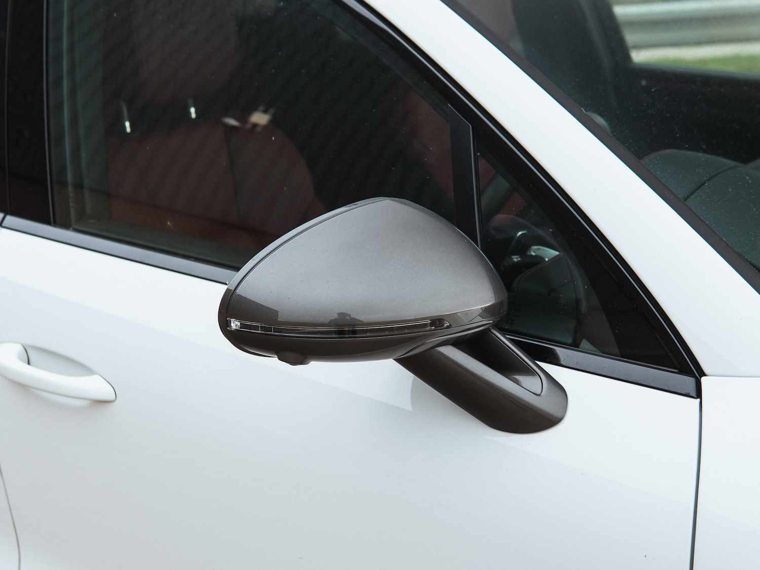 Used Porsche Macan 2023 for sale - 76197123: Photo 35