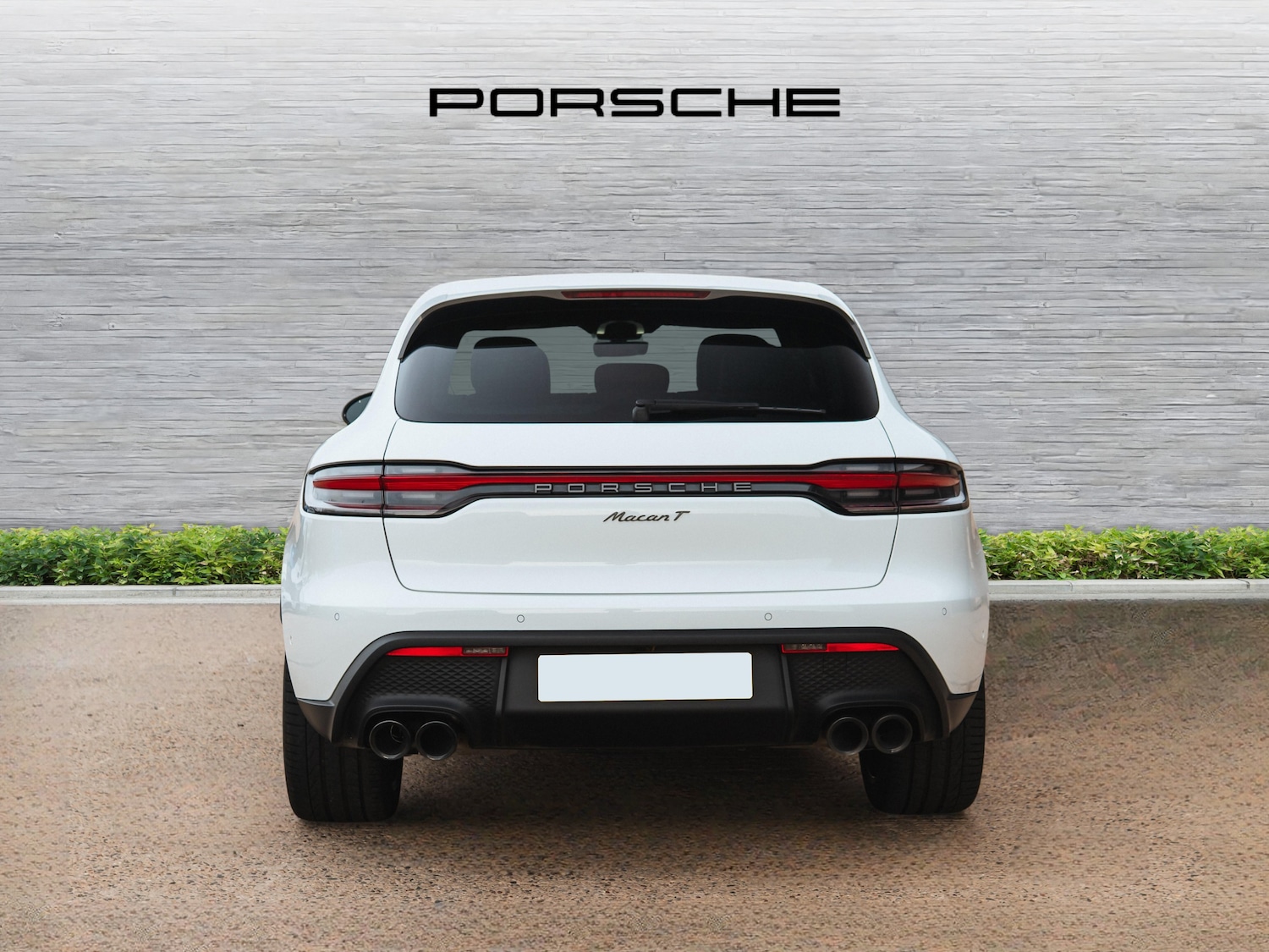 Used Porsche Macan 2023 for sale - 76197123: Photo 4