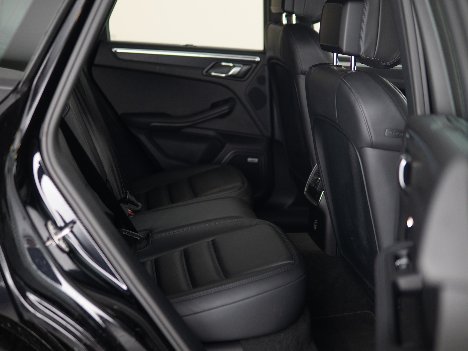 Used Porsche Macan 2022 for sale - 77421653: Photo 22