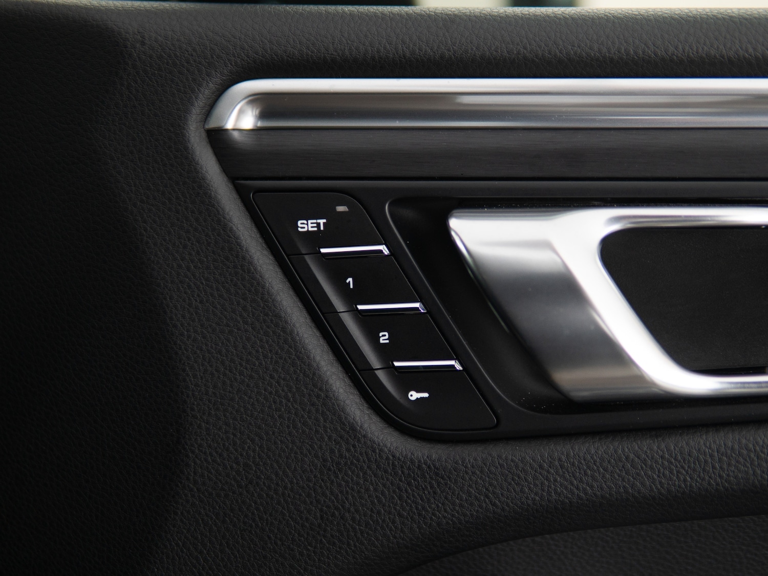 Used Porsche Macan 2022 for sale - 77421653: Photo 24