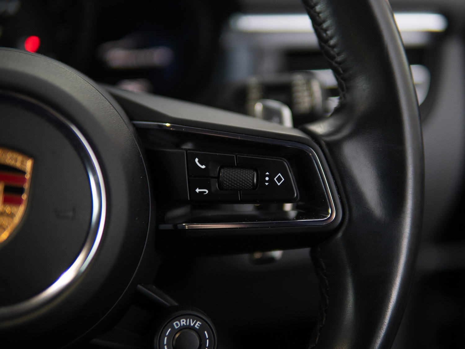 Used Porsche Macan 2022 for sale - 77421653: Photo 40