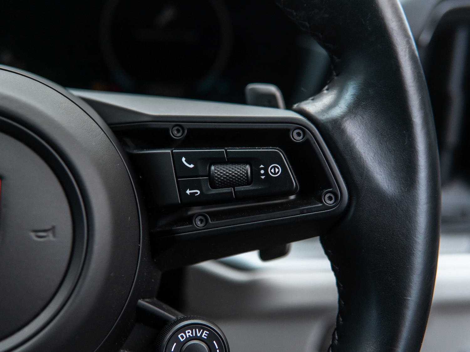 Used Porsche Cayenne 1969 for sale - 77262828: Photo 28