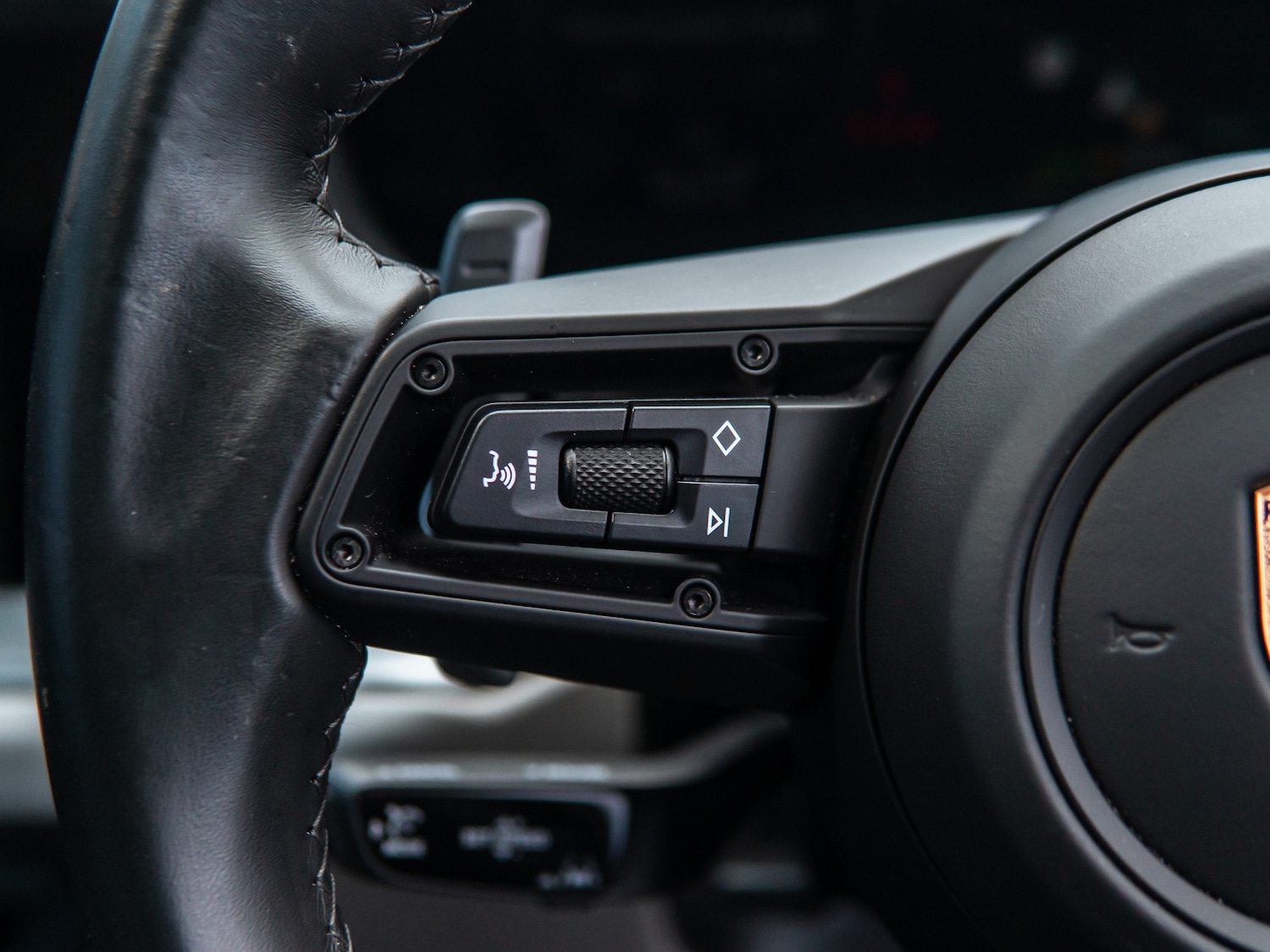 Used Porsche Cayenne 1969 for sale - 77262828: Photo 30