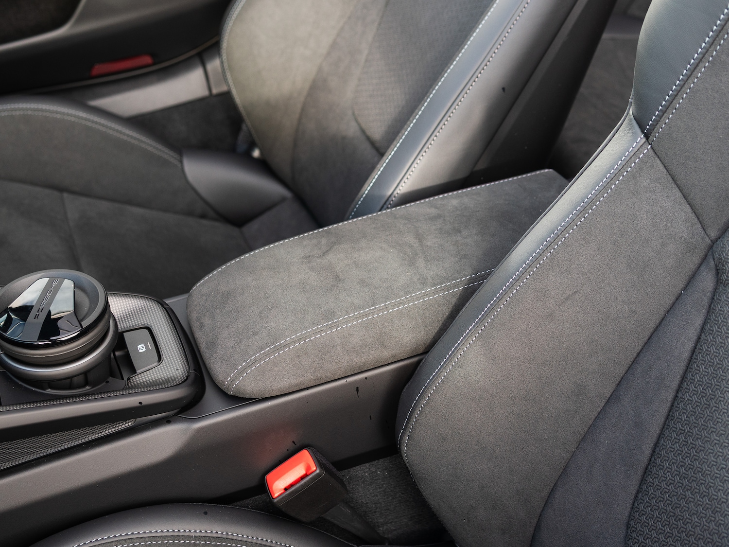 Used Porsche 911 2025 for sale - 77172406: Photo 19