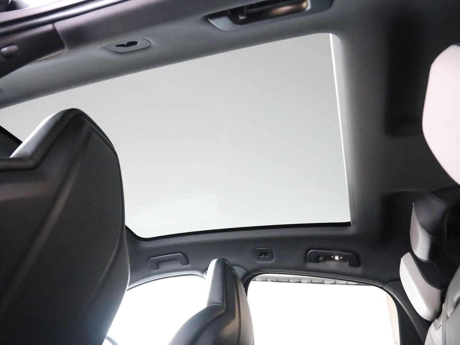 Used Porsche Cayenne 2023 for sale - 76438749: Photo 15