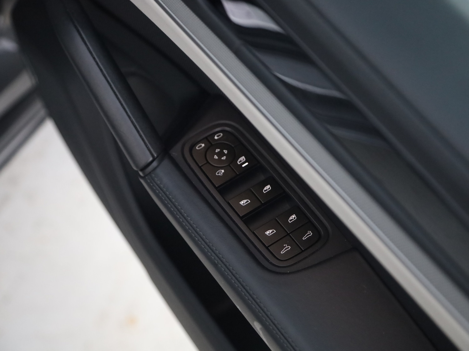 Used Porsche Cayenne 2023 for sale - 76438749: Photo 20