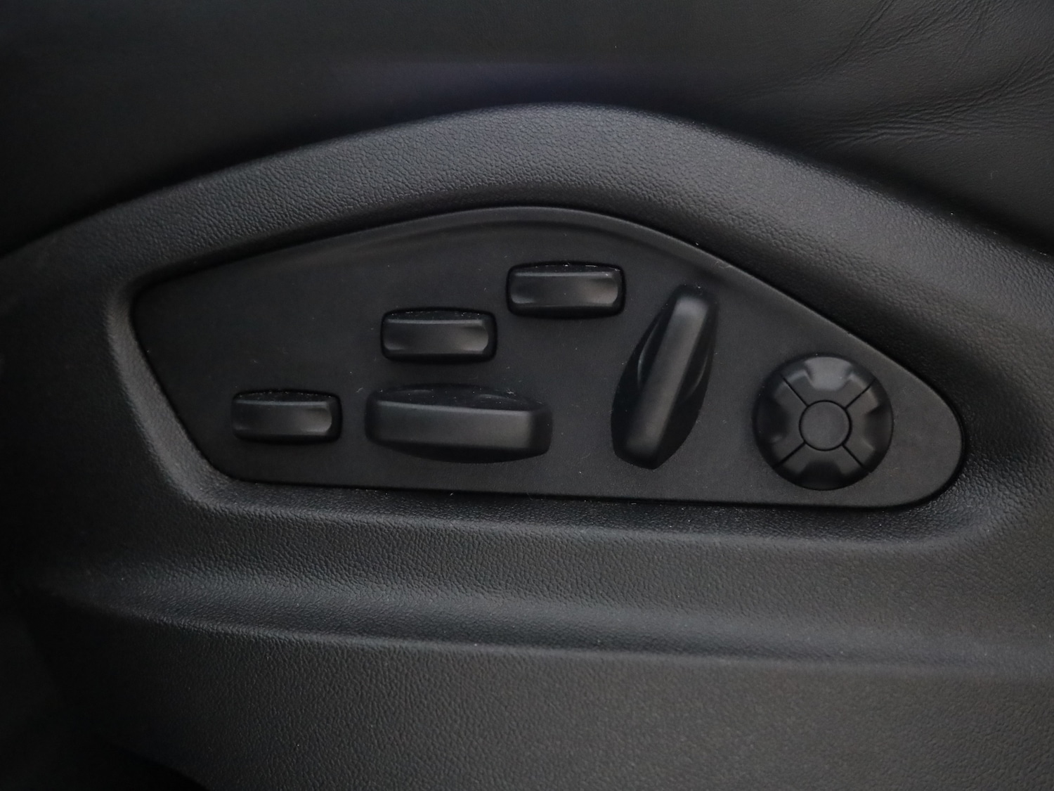 Used Porsche Cayenne 2023 for sale - 76438749: Photo 23