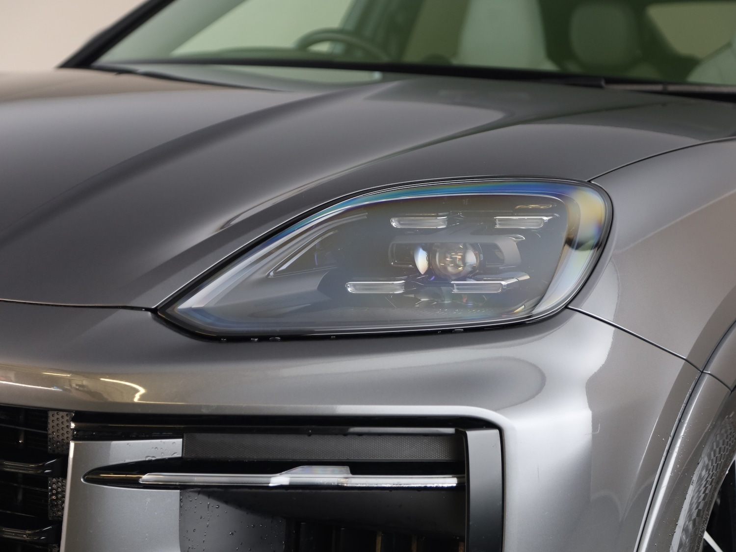 Used Porsche Cayenne 2023 for sale - 76438749: Photo 26