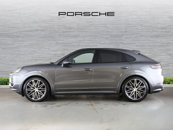 Used Porsche Cayenne 2023 for sale - 76438749: Photo