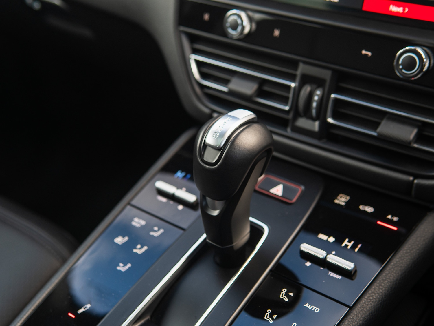 Used Porsche Macan 2024 for sale - 78016365: Photo 22