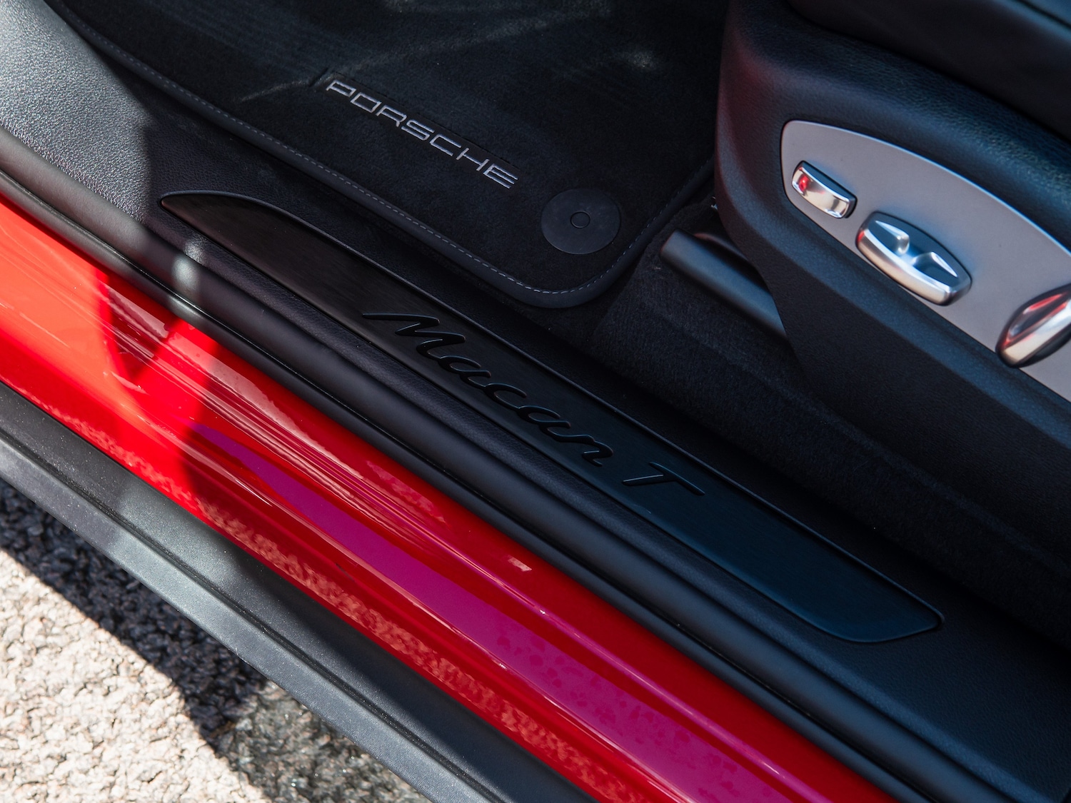 Used Porsche Macan 2024 for sale - 78016365: Photo 32