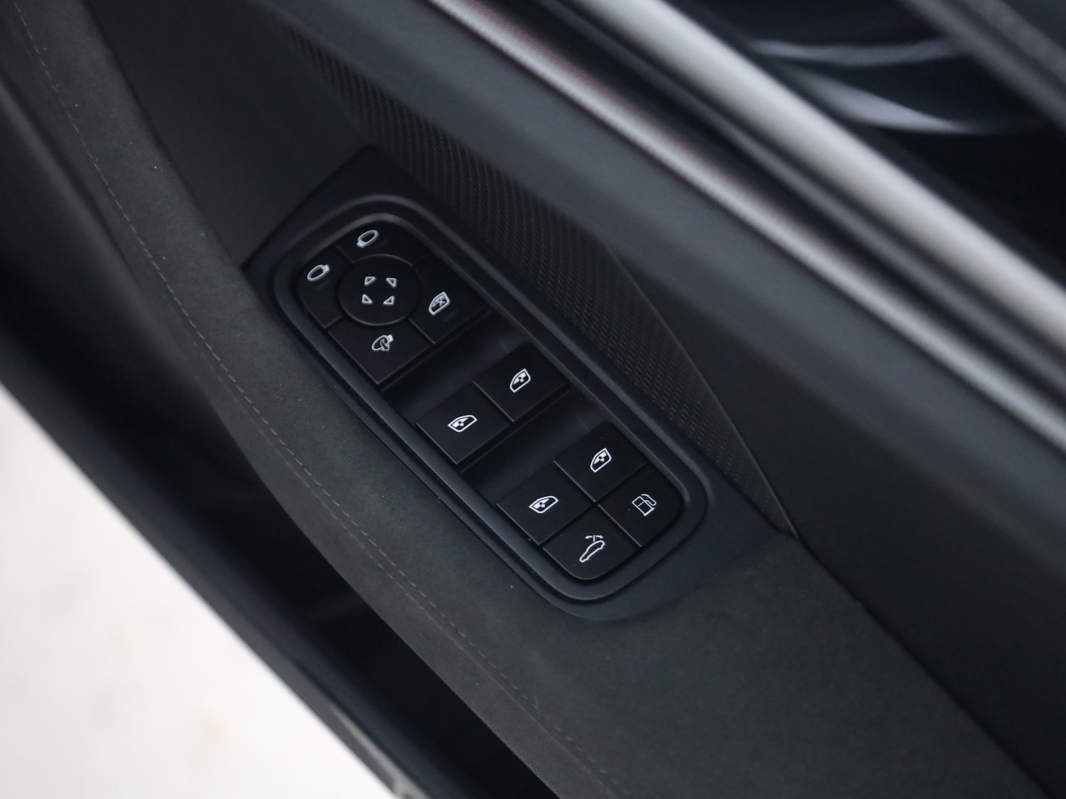 Used Porsche Panamera 2025 for sale - 78067962: Photo 31