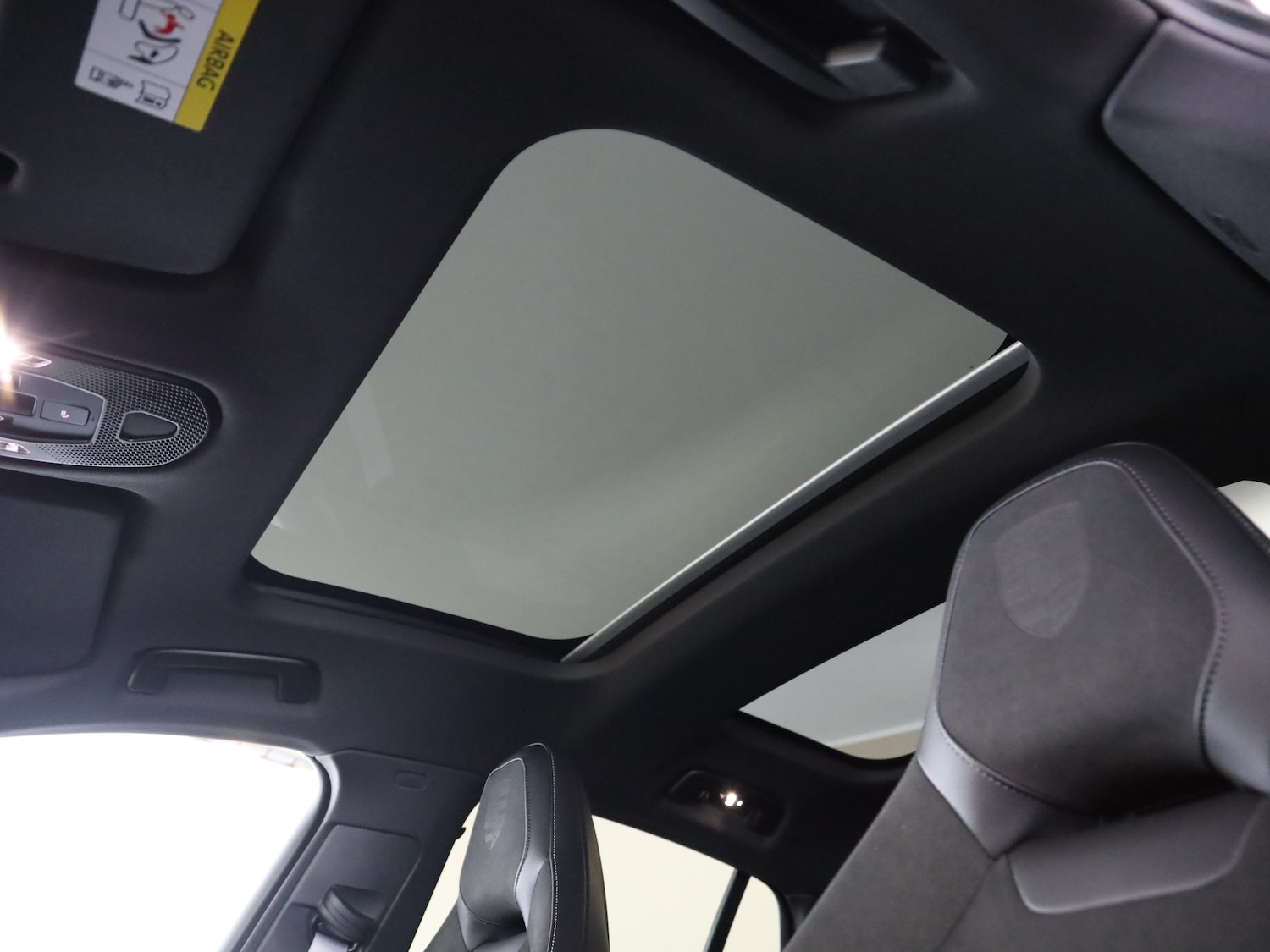 Used Porsche Panamera 2025 for sale - 78067962: Photo 35