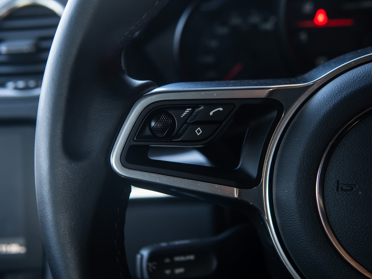 Used Porsche Cayman 2023 for sale - 78083344: Photo 15