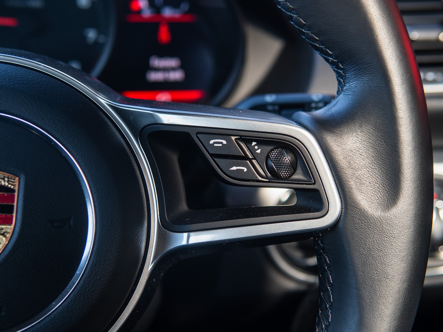 Used Porsche Cayman 2023 for sale - 78083344: Photo 16