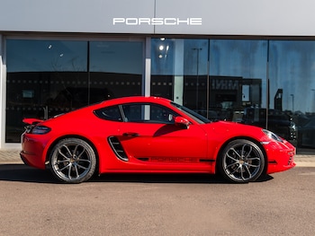 Used Porsche Cayman 2023 for sale - 78083344: Photo