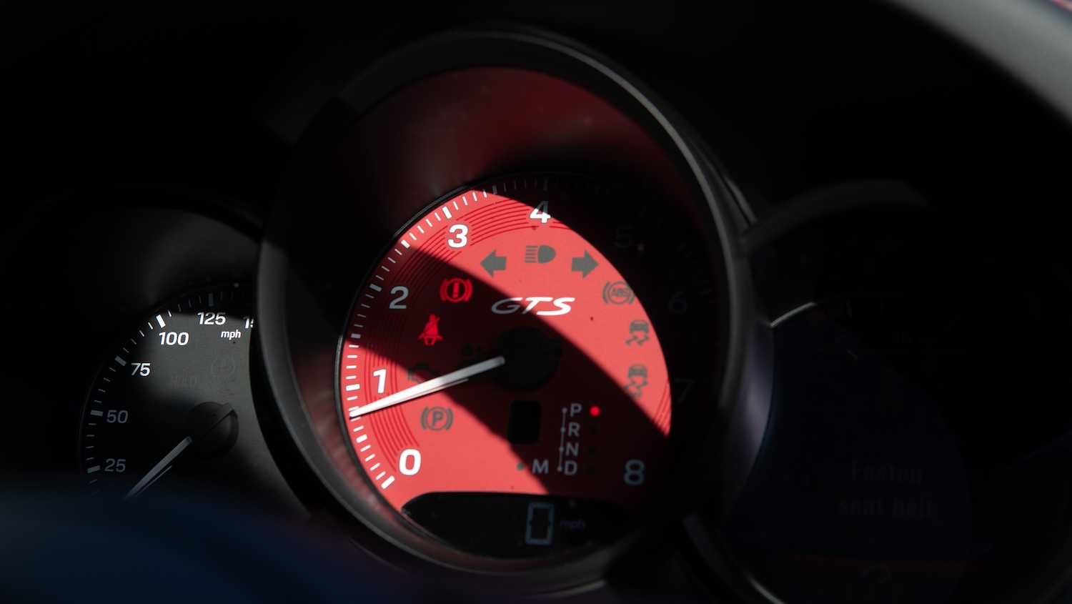 Used Porsche Macan 2024 for sale - 77582591: Photo 16