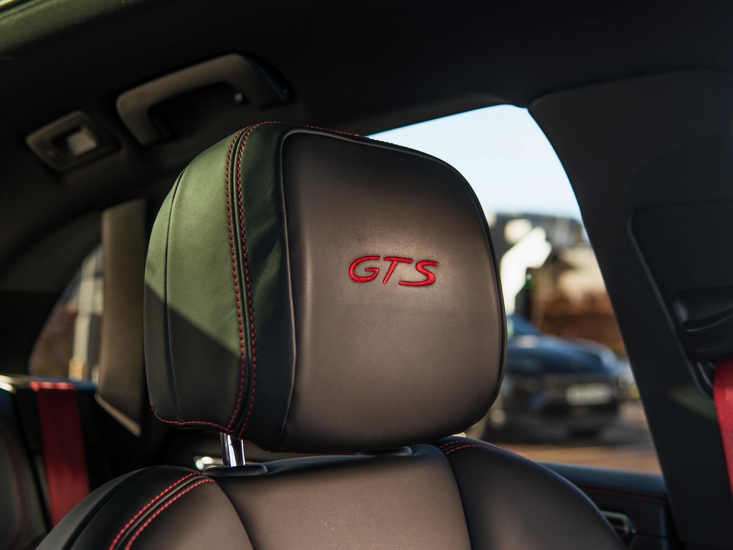 Used Porsche Macan 2024 for sale - 77582591: Photo 21