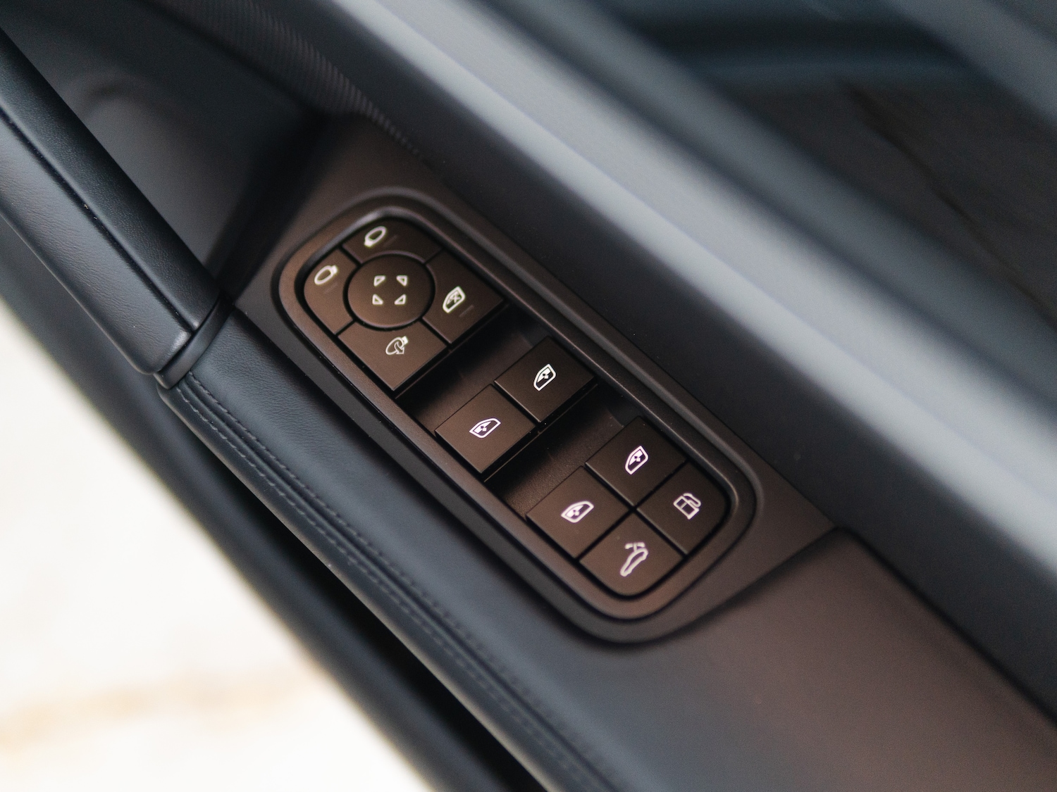 Used Porsche Cayenne 2024 for sale - 77037486: Photo 17