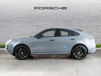 Used Porsche Cayenne 2024 for sale - 77037486: Photo