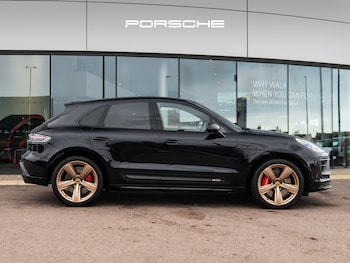Used Porsche Macan 2023 for sale - 78123906: Photo