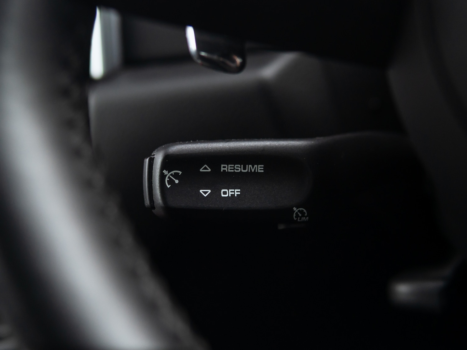 Used Porsche Macan 2023 for sale - 77747838: Photo 15