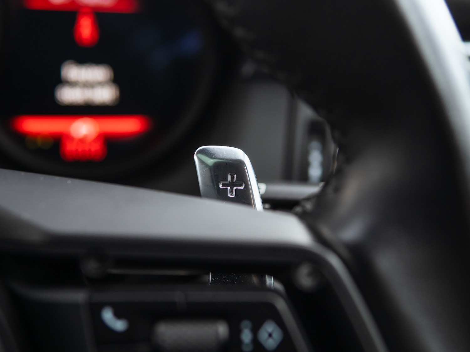 Used Porsche Macan 2023 for sale - 77747838: Photo 16