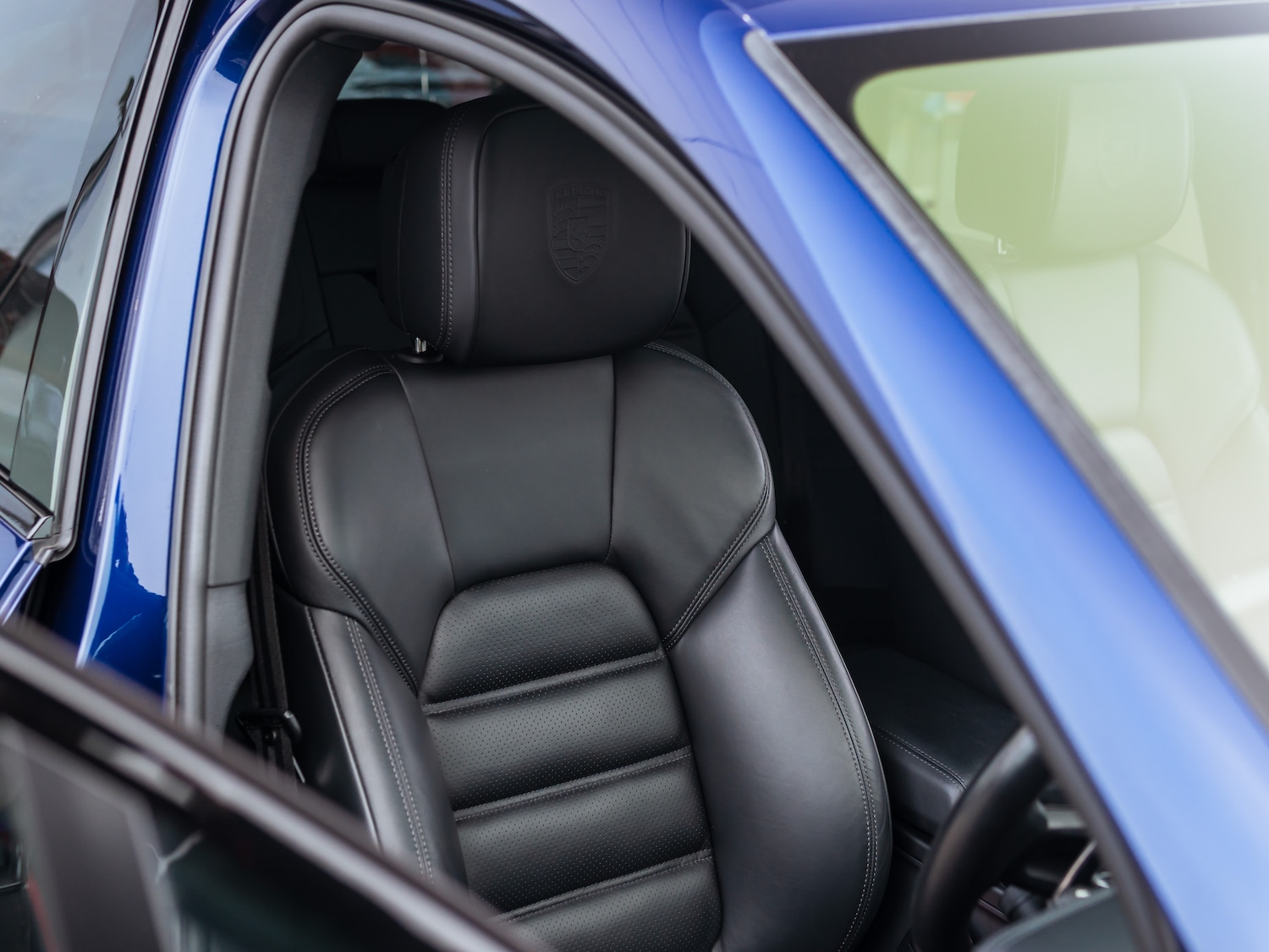 Used Porsche Macan 2023 for sale - 77747838: Photo 26