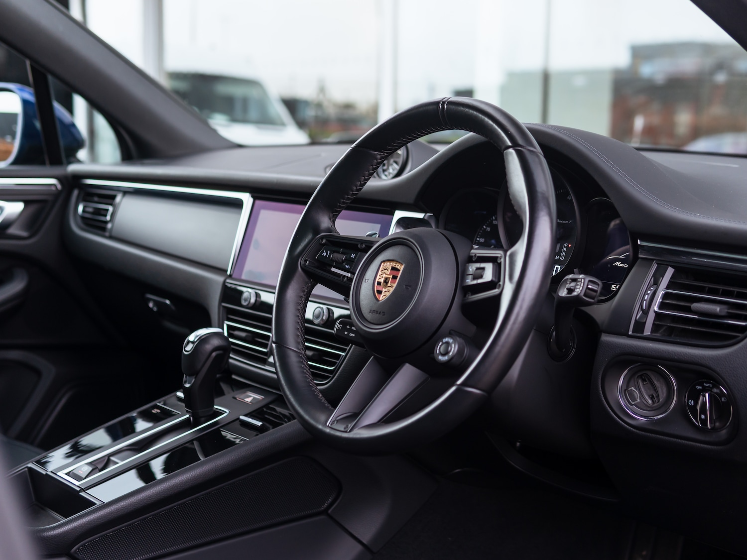 Used Porsche Macan 2023 for sale - 77747838: Photo 7