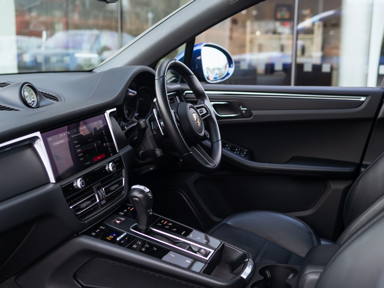 Used Porsche Macan 2023 for sale - 77747838: Photo 8