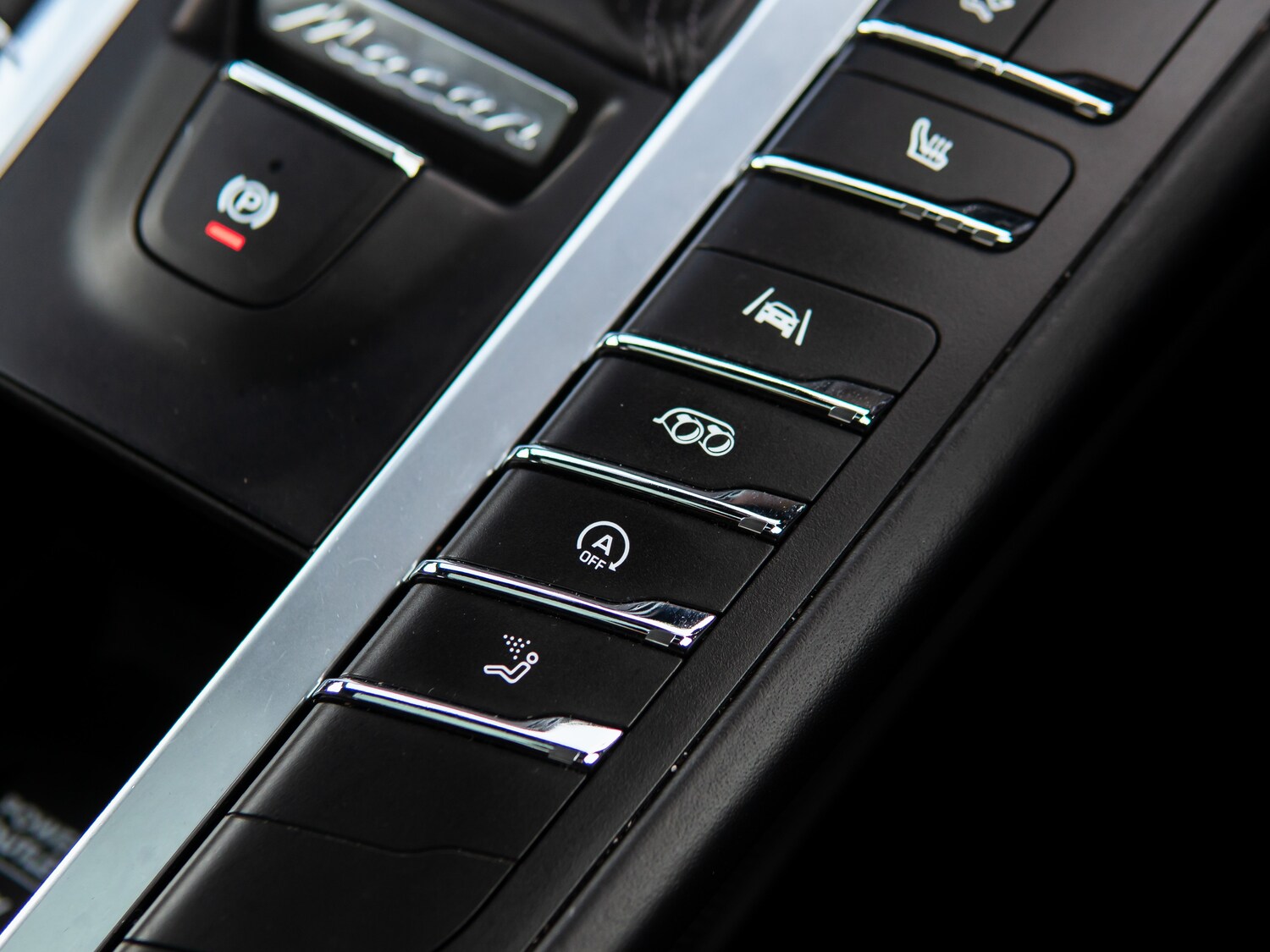 Used Porsche Macan 2020 for sale - 77642136: Photo 14