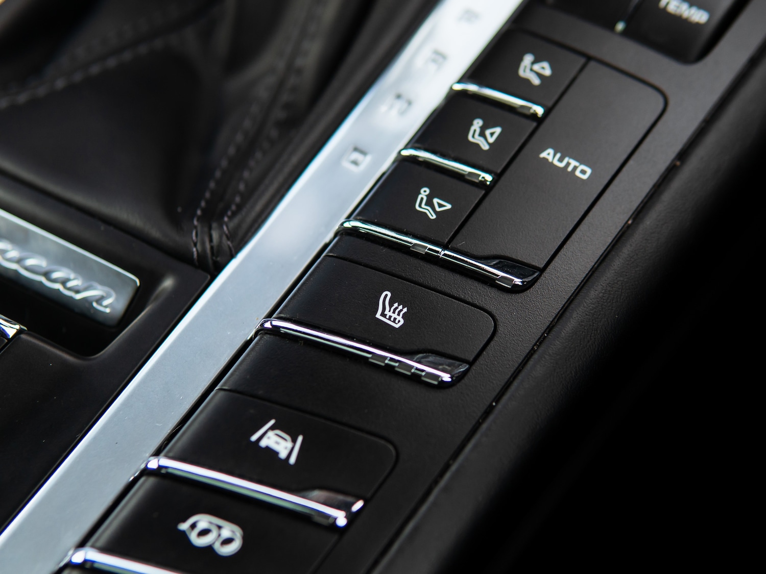 Used Porsche Macan 2020 for sale - 77642136: Photo 15