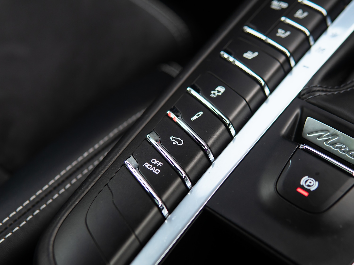 Used Porsche Macan 2020 for sale - 77642136: Photo 16