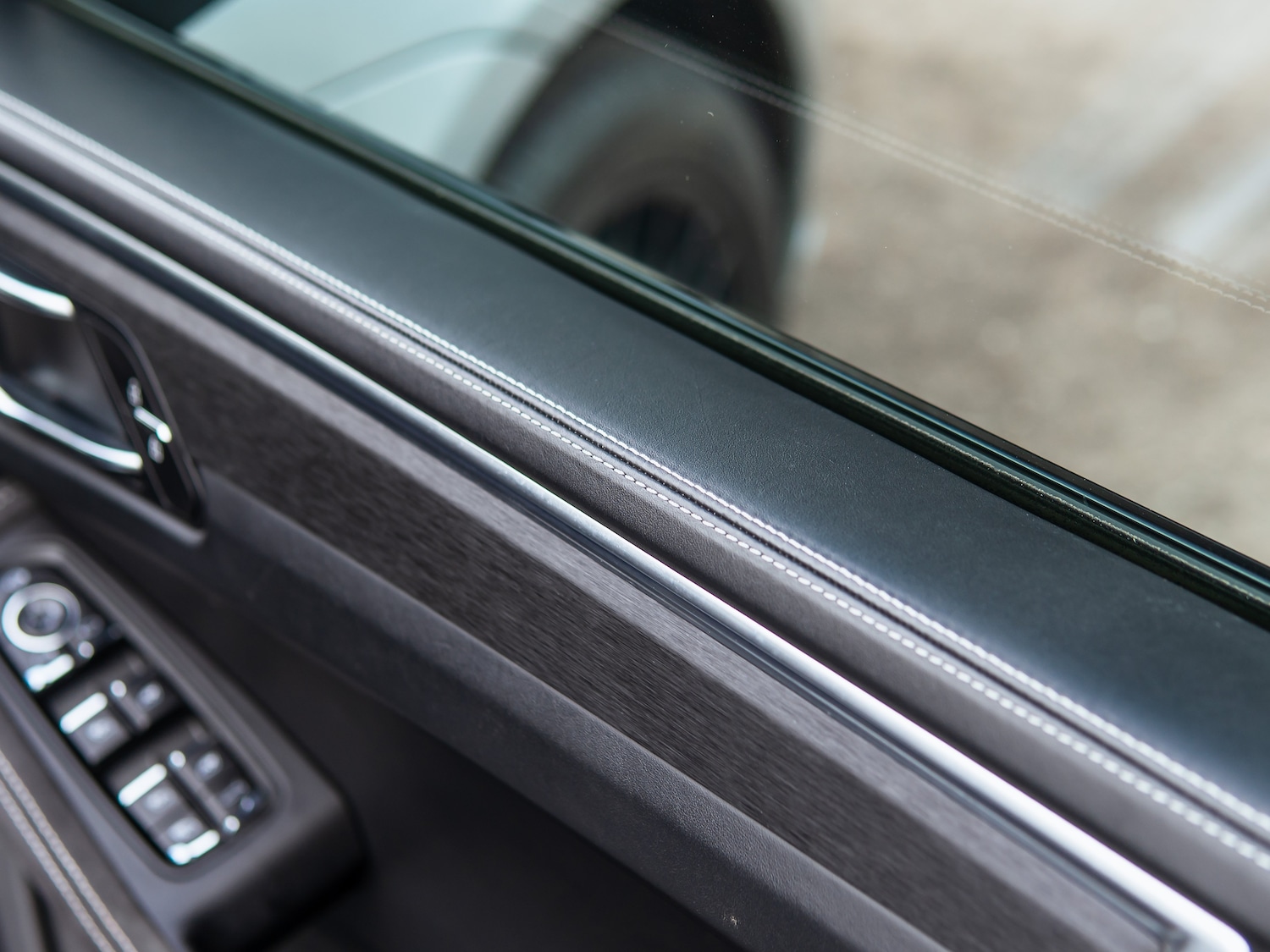 Used Porsche Macan 2020 for sale - 77642136: Photo 31