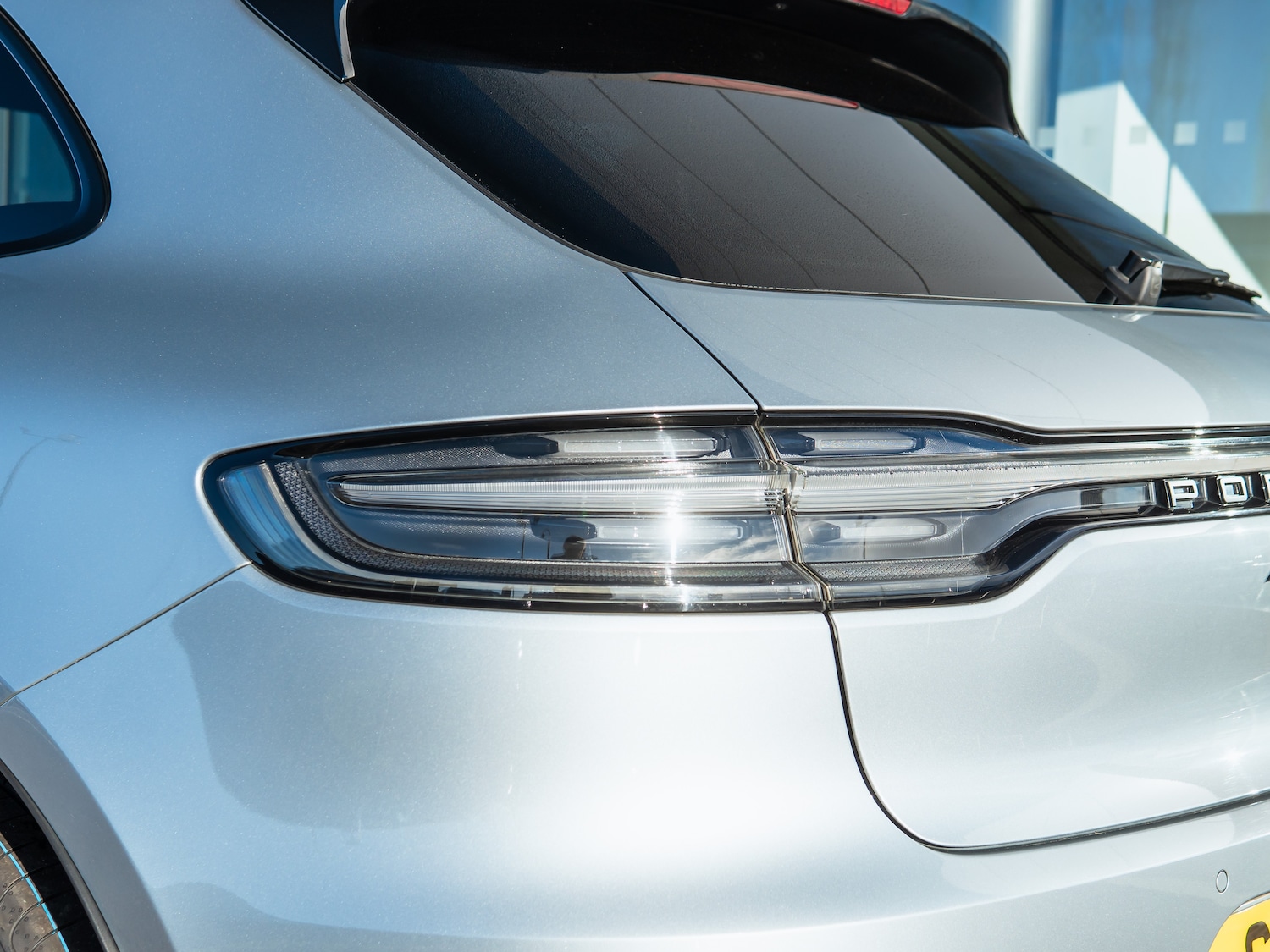 Used Porsche Macan 2020 for sale - 77642136: Photo 38