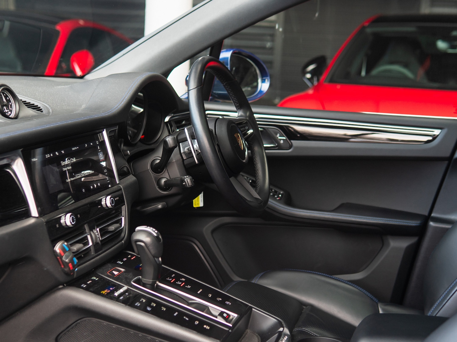 Used Porsche Macan 2023 for sale - 78002278: Photo 7