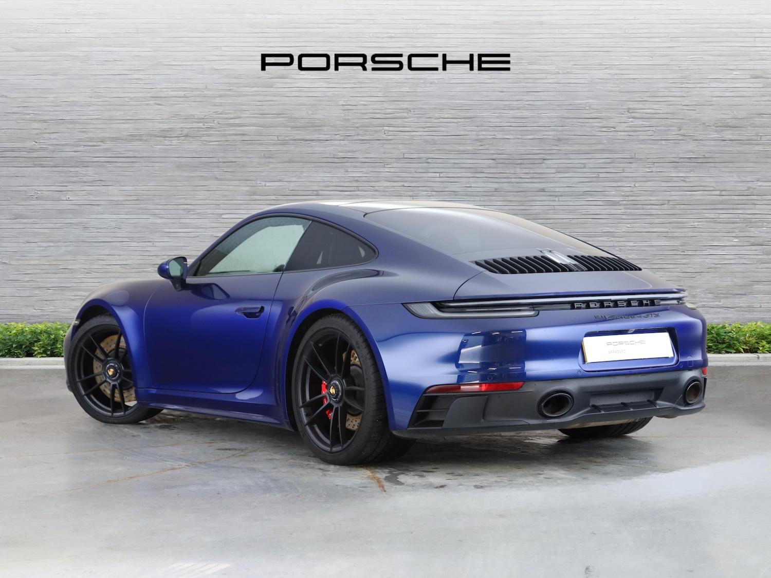 Used Porsche 911 2023 for sale - 76367220: Photo 2