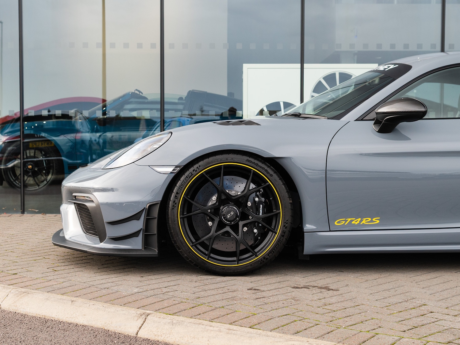 Used Porsche Cayman 2025 for sale - 76367222: Photo 41